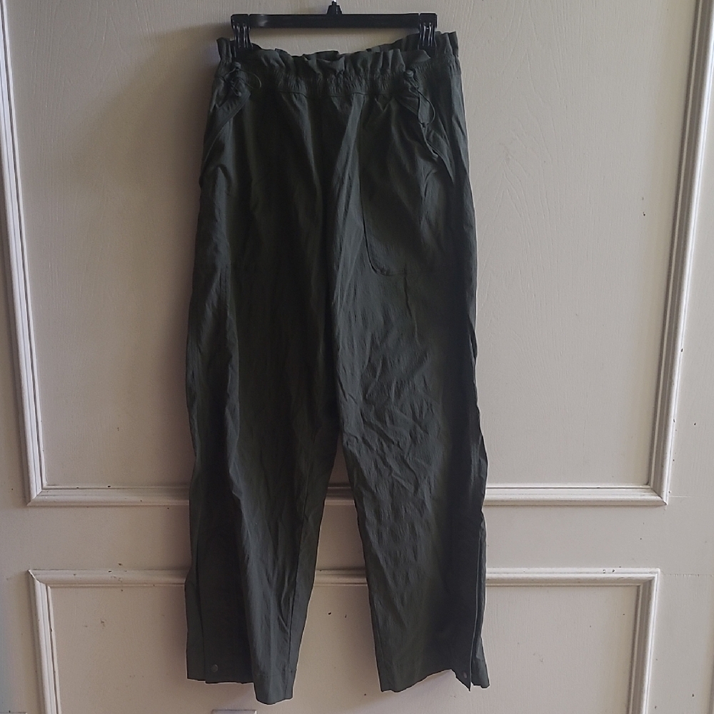Athleta Trekkie High Rise Parachute Pant Aspen Olive Sz 14 - Picture 4 of 10